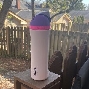 Owala Blossom Bunny 24 oz